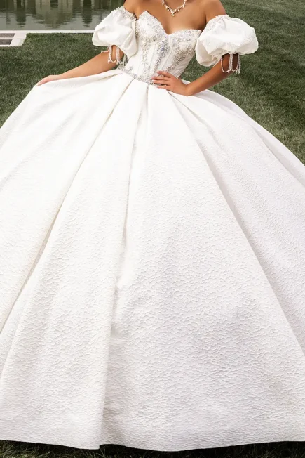 Q1027-Ivory-01
