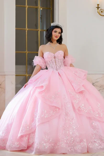 Q1064-Campaign-LightPink-01