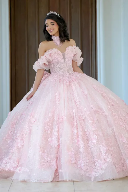 Q1065-Campaign-Blush-01